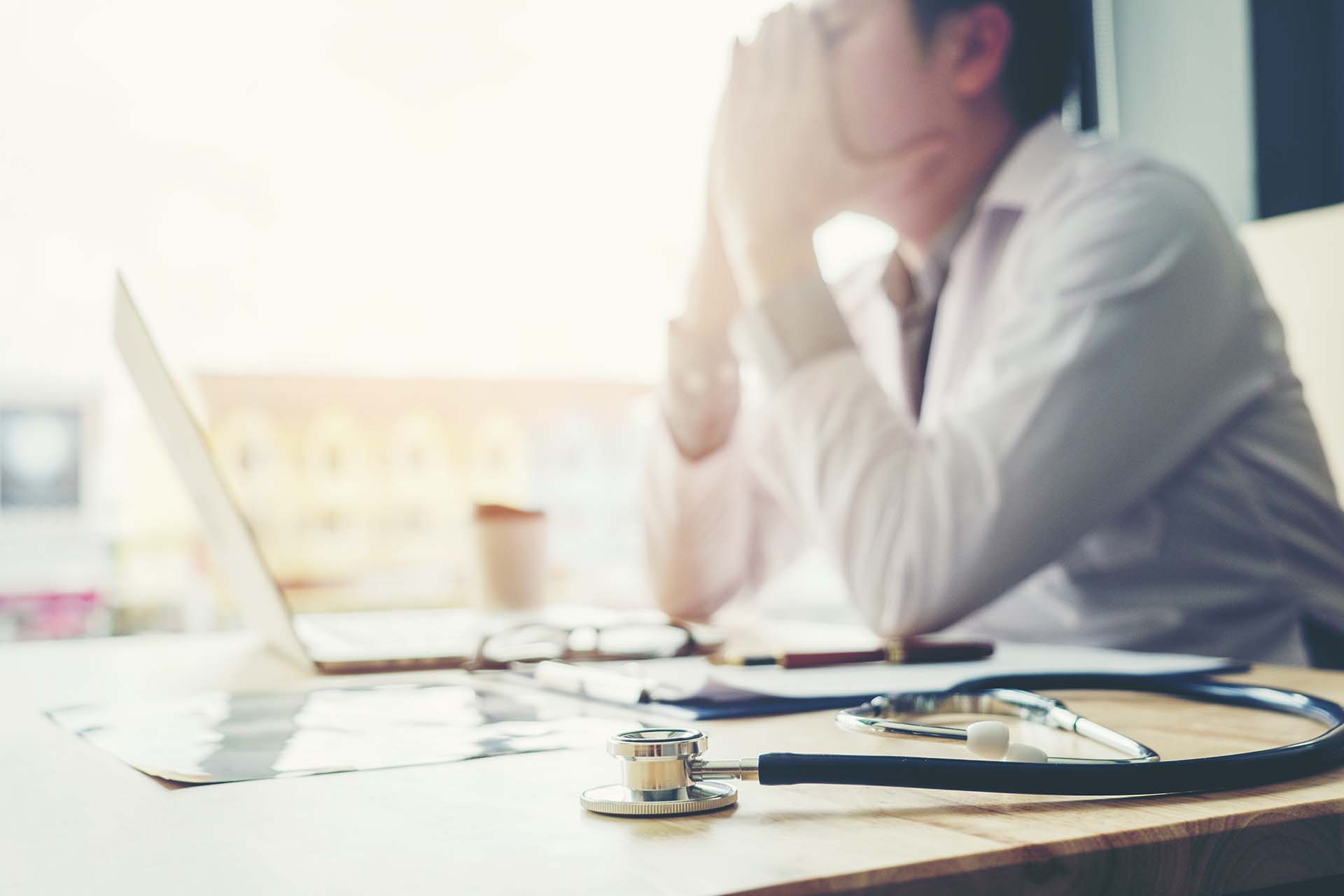 Executive healthcare coach for doctors struggling with burnout